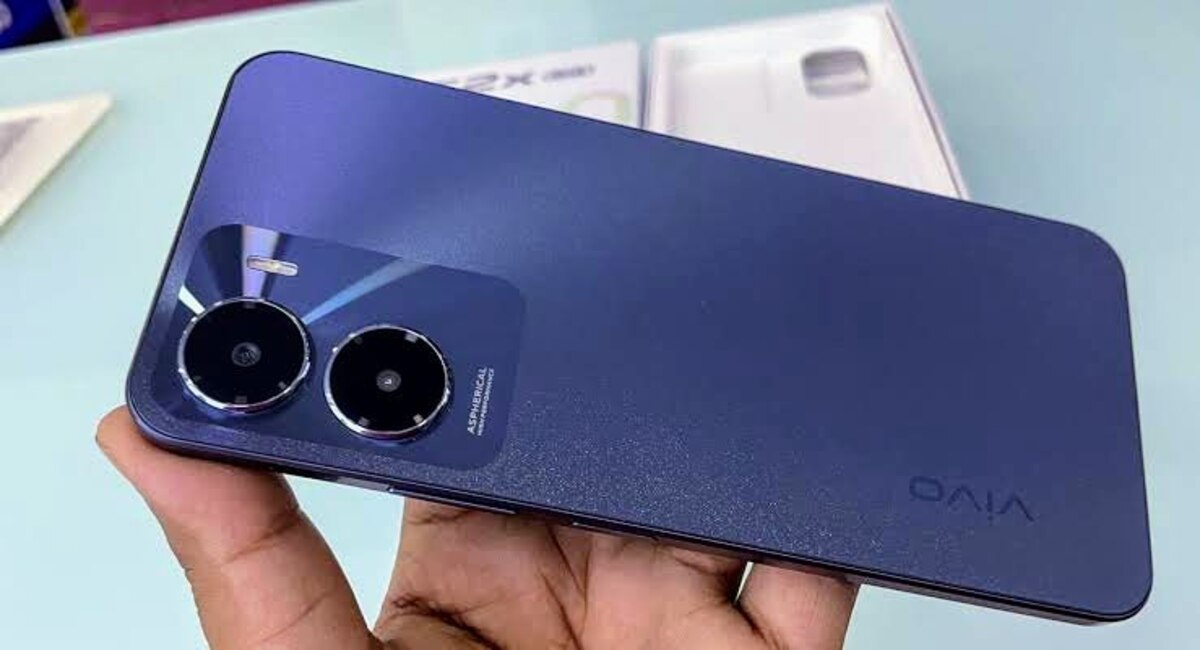 कंगाल लोगों की पहली पसंद बनकर लांच हुआ Vivo का धांसू 5G स्मार्टफोन, कैमरा क्वालिटी में OnePlus को करेगा फेल 